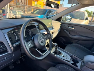 Nissan Qashqai 1.3 mhev Acenta 2wd 140cv (12)