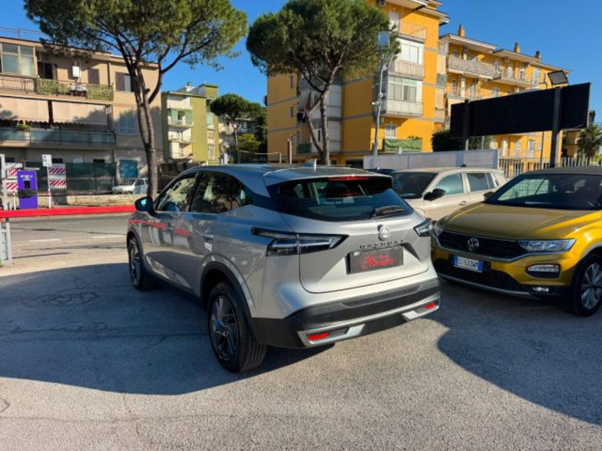 Nissan Qashqai 1.3 mhev Acenta 2wd 140cv (6)