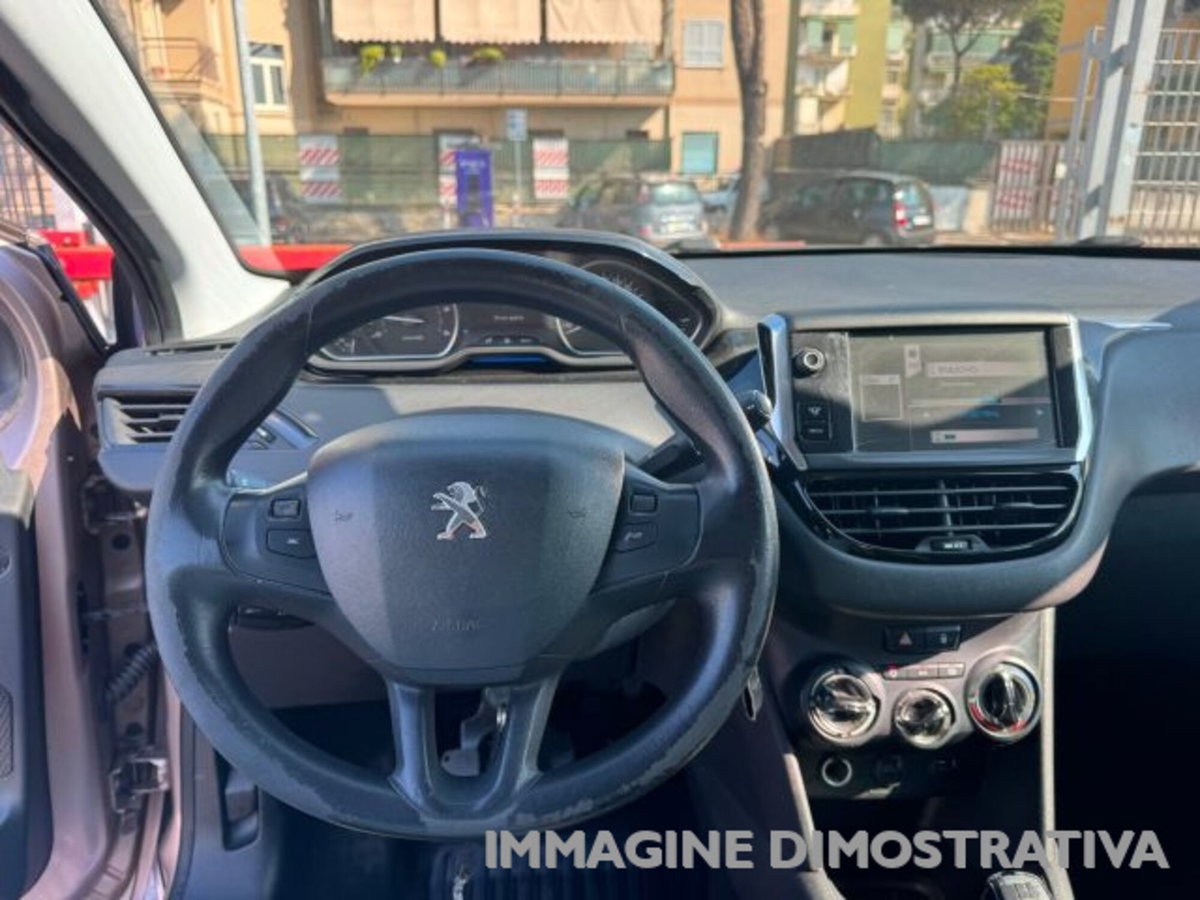 Peugeot 208 HDi 68 CV 5 porte Allure (16)