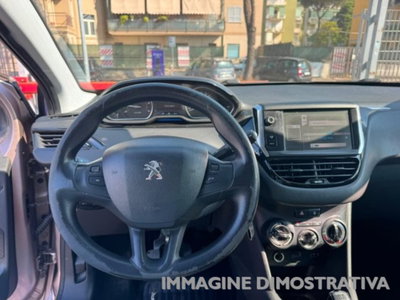 Peugeot 208 HDi 68 CV 5 porte Allure (16)