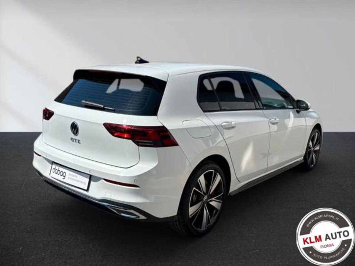 Volkswagen Golf 1.4 GTE DSG Plug-In Hybrid (12)