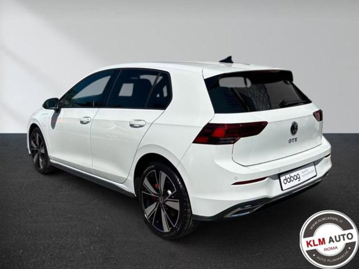 Volkswagen Golf 1.4 GTE DSG Plug-In Hybrid (4)