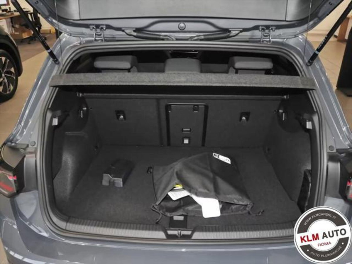 Volkswagen Golf 1.5 tsi ehybrid GTE 272cv dsg (5)