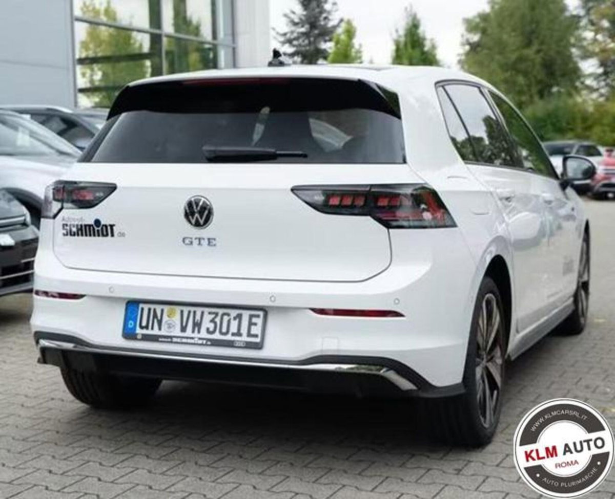 Volkswagen Golf 1.5 tsi ehybrid GTE 272cv dsg (2)