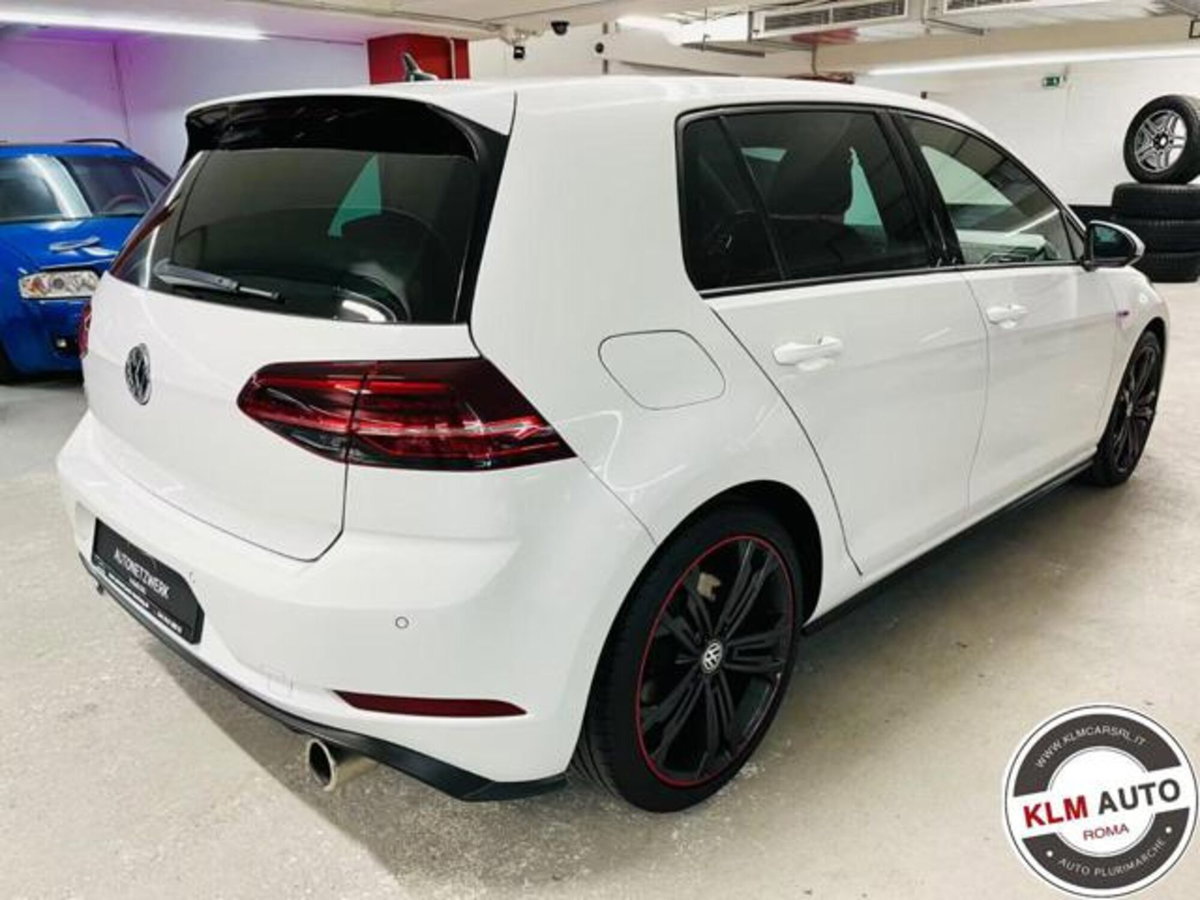 Volkswagen Golf 2.0 tsi GTI MT Ultimate 245cv (3)
