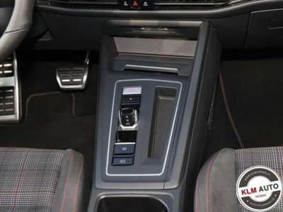 Volkswagen Golf 2.0 tsi GTI MT Ultimate 245cv (9)