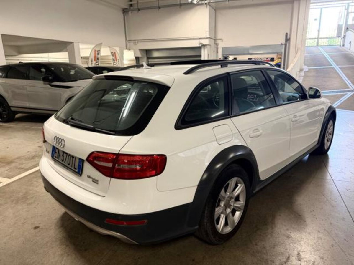 Audi A4 Allroad 2.0 TDI 177 CV (7)