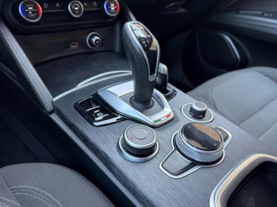 Alfa Romeo Stelvio Stelvio 2.2 Turbodiesel 190 CV AT8 Q4 Super Business (19)