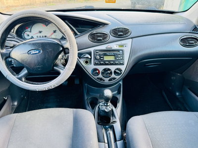 Ford Focus 1.8 TDCi (100CV) cat 5p. Zetec (14)