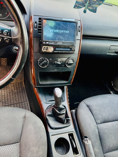Mercedes-Benz Classe A 170 Avantgarde (10)