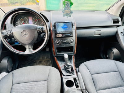 Mercedes-Benz Classe A 170 Avantgarde (16)