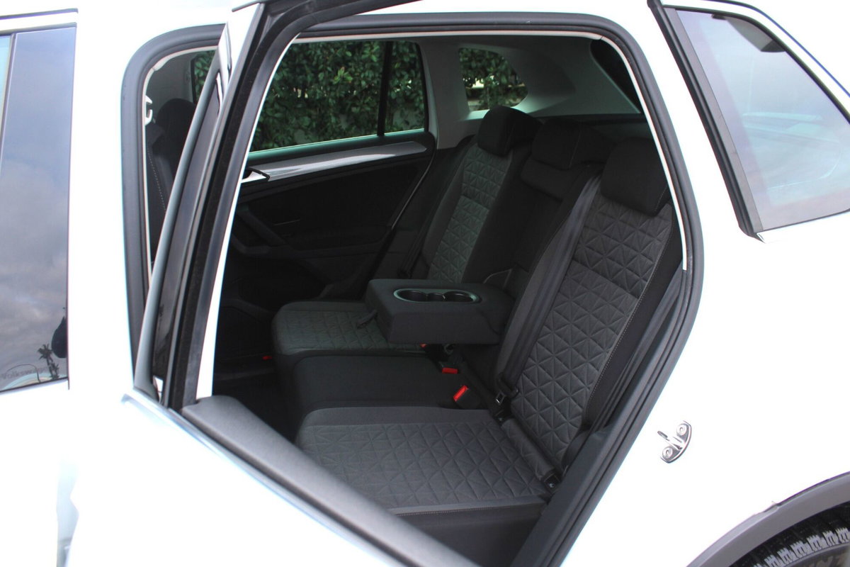 Volkswagen Tiguan 2.0 TDI 150 CV SCR DSG 4MOTION Life (11)