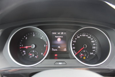 Volkswagen Tiguan 2.0 TDI 150 CV SCR DSG 4MOTION Life (18)