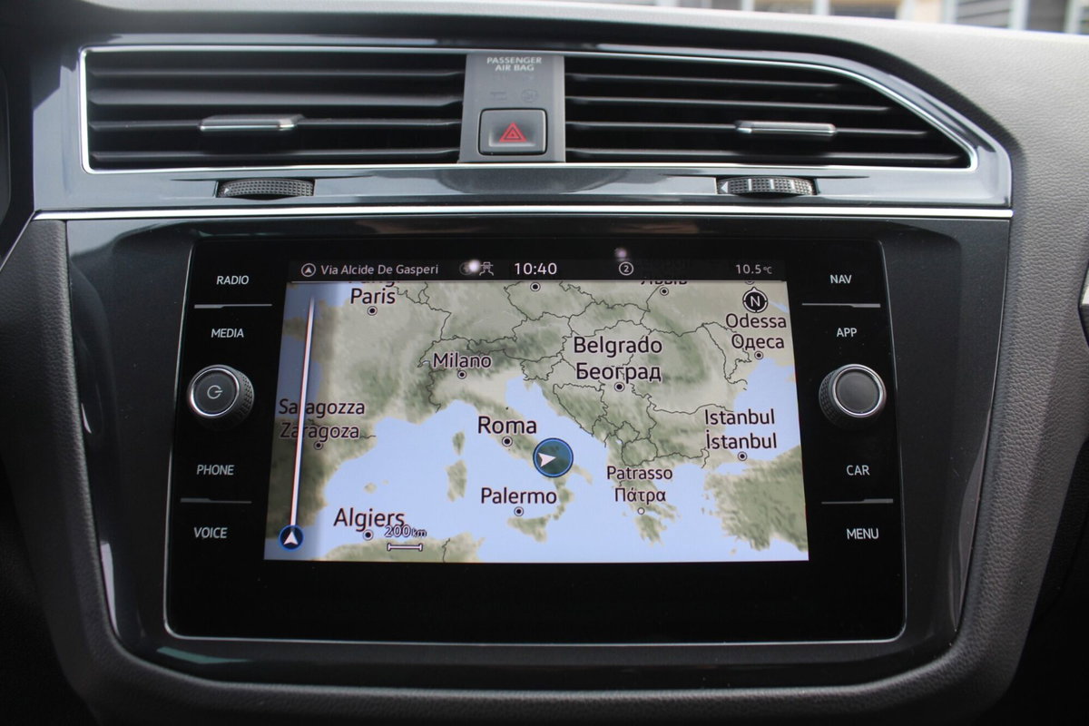Volkswagen Tiguan 2.0 TDI 150 CV SCR DSG 4MOTION Life (20)