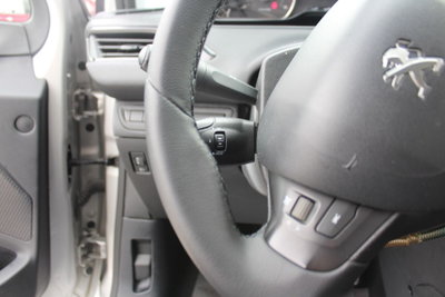 Peugeot 208 75 5 porte Active (20)