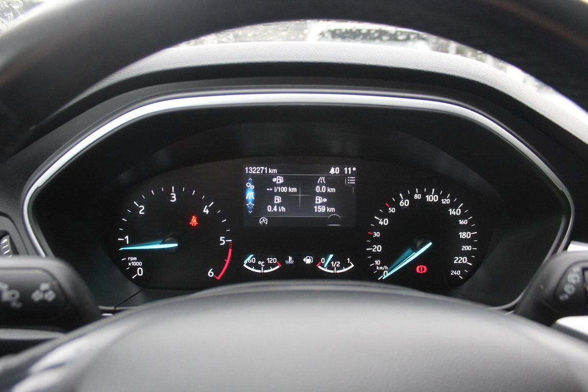 Ford Focus 1.5 EcoBlue 120 CV 5p. Business (18)