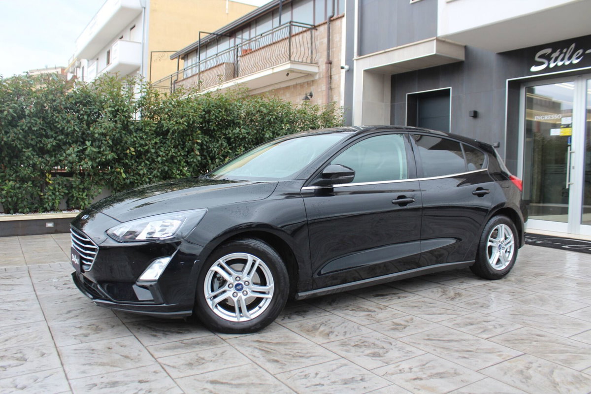Ford Focus 1.5 EcoBlue 120 CV 5p. Business (3)