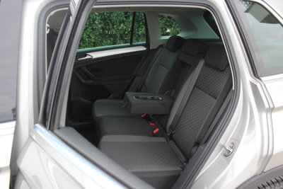 Volkswagen Tiguan 2.0 TDI SCR DSG Business BlueMotion Technology (11)