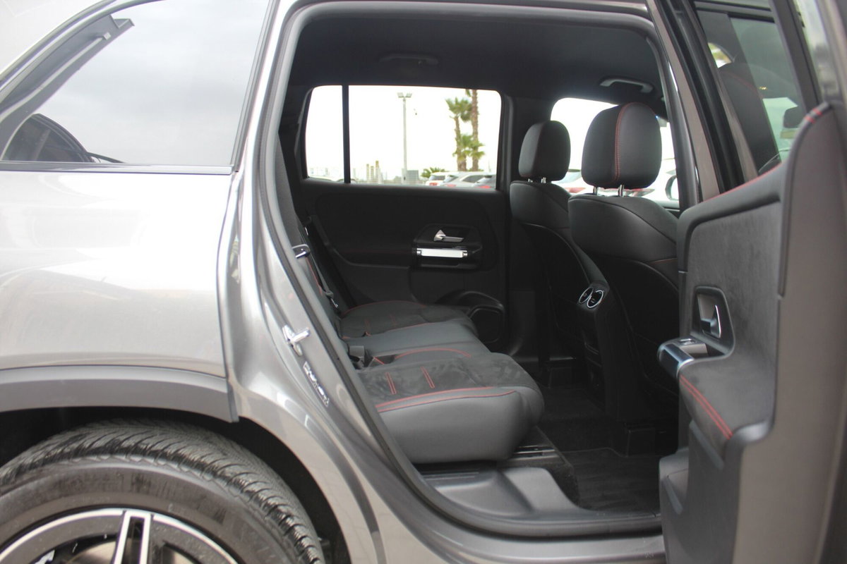 Mercedes-Benz GLB 220 d Automatic 4Matic Premium (13)
