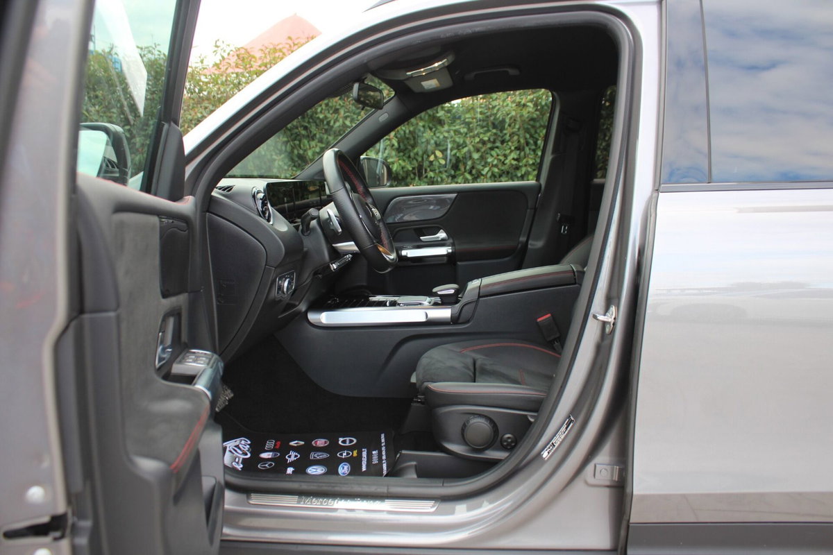 Mercedes-Benz GLB 220 d Automatic 4Matic Premium (8)