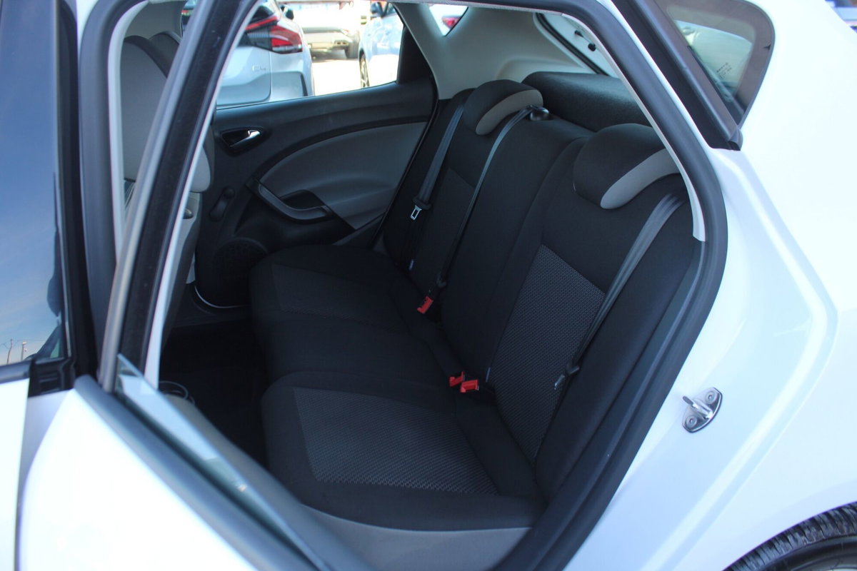 SEAT Ibiza 1.4 TDI 105 CV CR S/S 5p. FR (12)