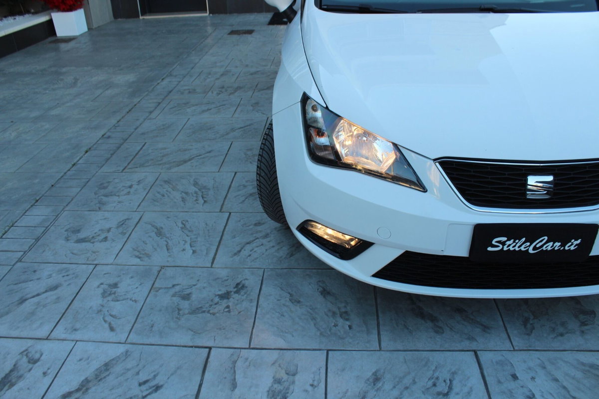 SEAT Ibiza 1.4 TDI 105 CV CR S/S 5p. FR (6)