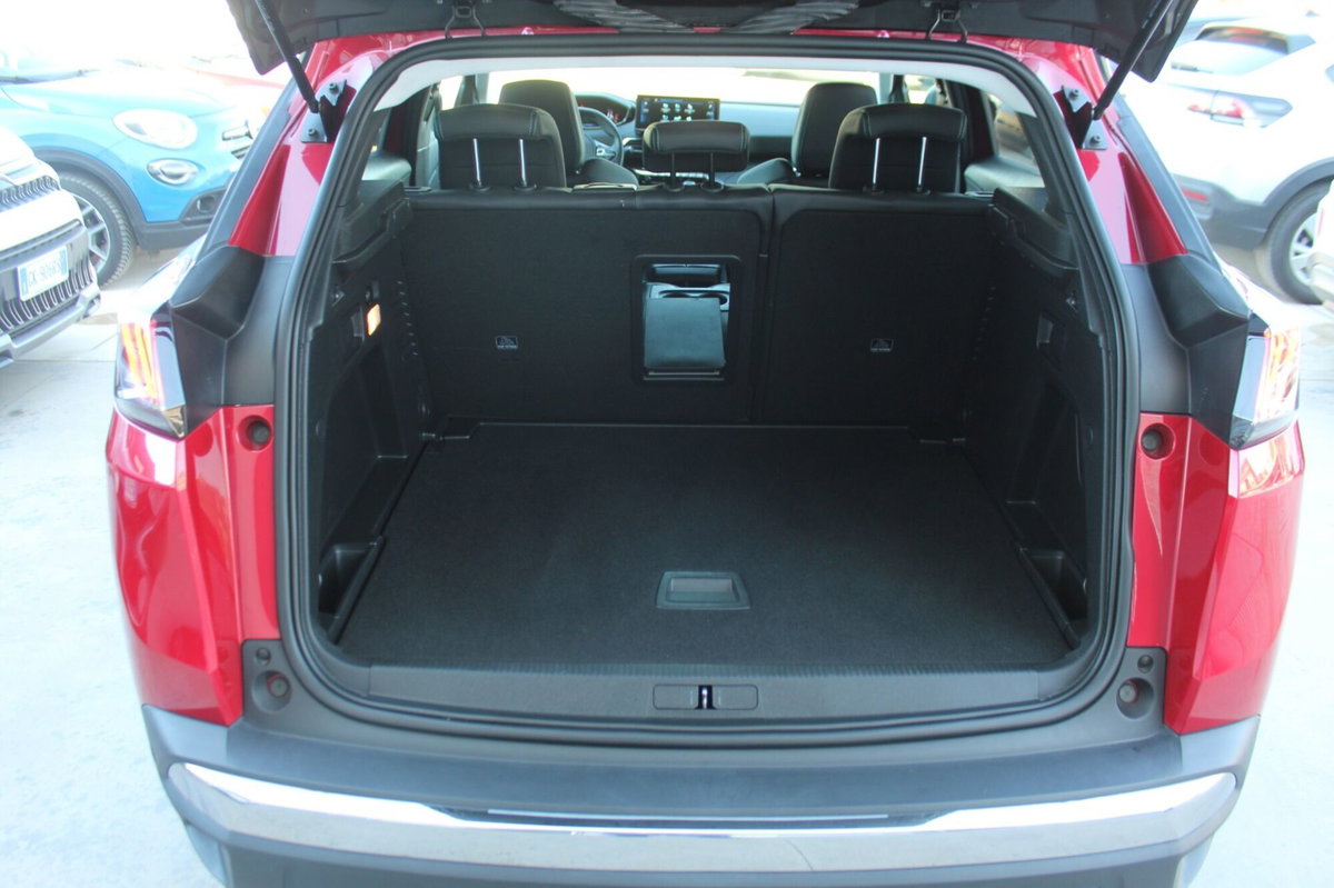 Peugeot 3008 BlueHDi 130 S&S Allure (15)