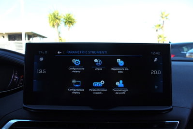 Peugeot 3008 BlueHDi 130 S&S Allure (18)