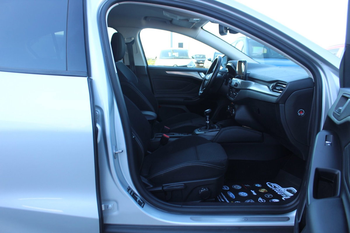 Ford Focus 1.5 EcoBlue 120 CV 5p. Titanium (10)