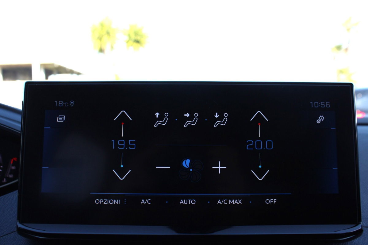 Peugeot 3008 BlueHDi 130 S&S EAT8 Allure Pack (20)