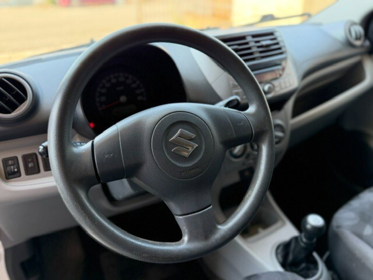 Suzuki Alto 1.0 A/T GL (11)