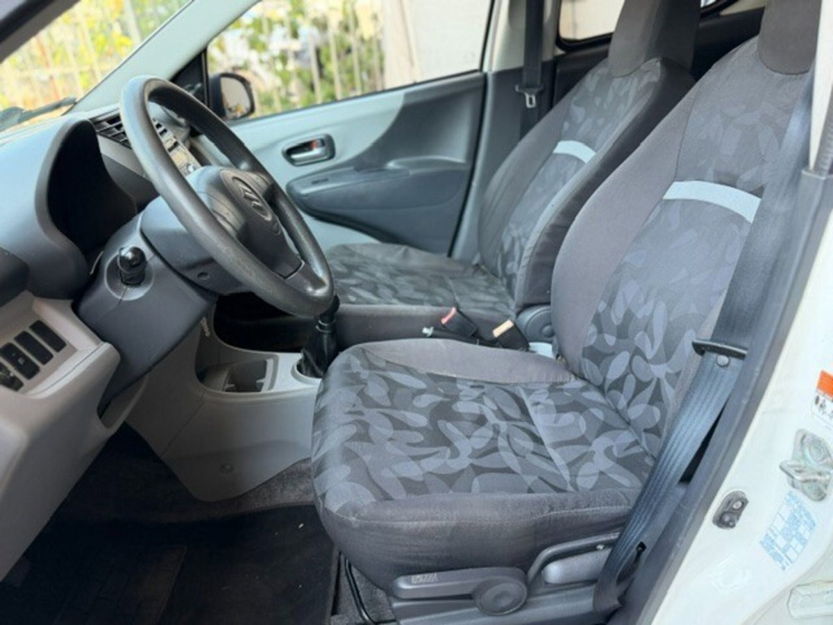 Suzuki Alto 1.0 A/T GL (12)