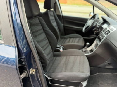 Peugeot 307 16V 5p. D-Sign (12)