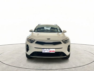 Kia Stonic 1.2 ECO GPL Urban (2)