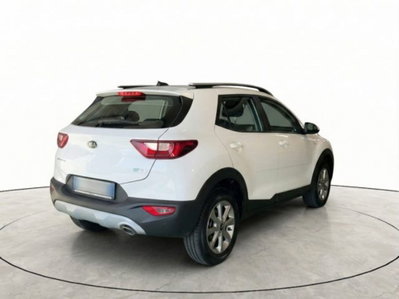 Kia Stonic 1.2 ECO GPL Urban (3)