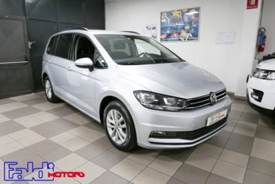 Volkswagen Touran 1.6 TDI 115 CV SCR DSG Business BlueMotion Technology usata