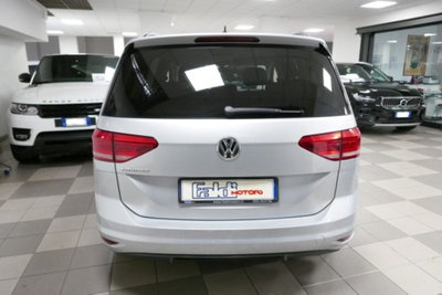Volkswagen Touran 1.6 TDI 115 CV SCR DSG Business BlueMotion Technology (5)