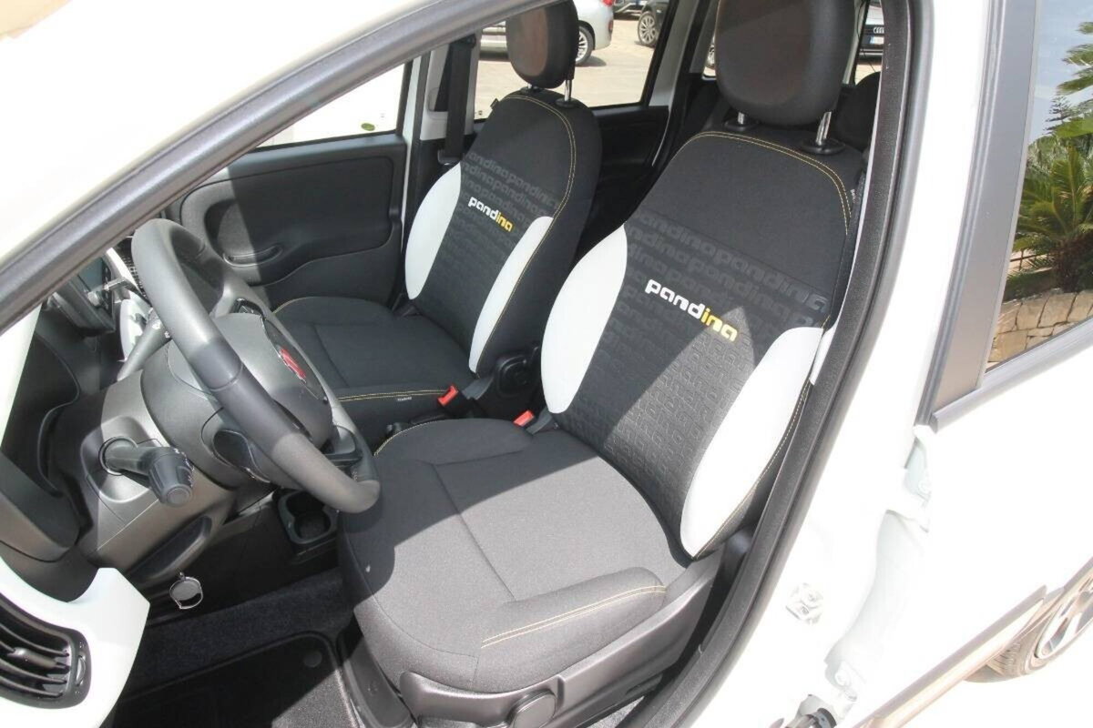 Fiat Panda 1.0 FireFly S&S Hybrid City Cross (15)