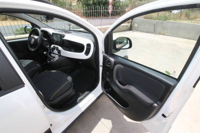 Fiat Panda 1.0 FireFly S&S Hybrid City Cross (19)