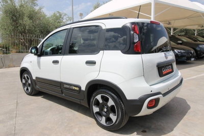 Fiat Panda 1.0 FireFly S&S Hybrid City Cross (4)