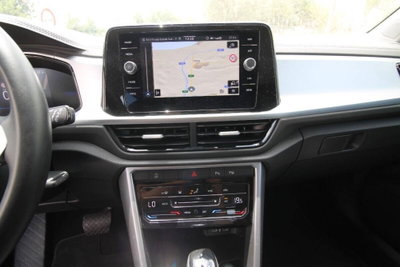 Volkswagen T-Roc 2.0 tdi Life 150cv dsg (11)