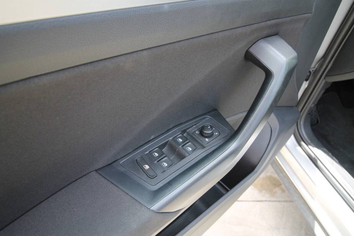 Volkswagen T-Roc 2.0 tdi Life 150cv dsg (13)