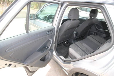 Volkswagen T-Roc 2.0 tdi Life 150cv dsg (17)