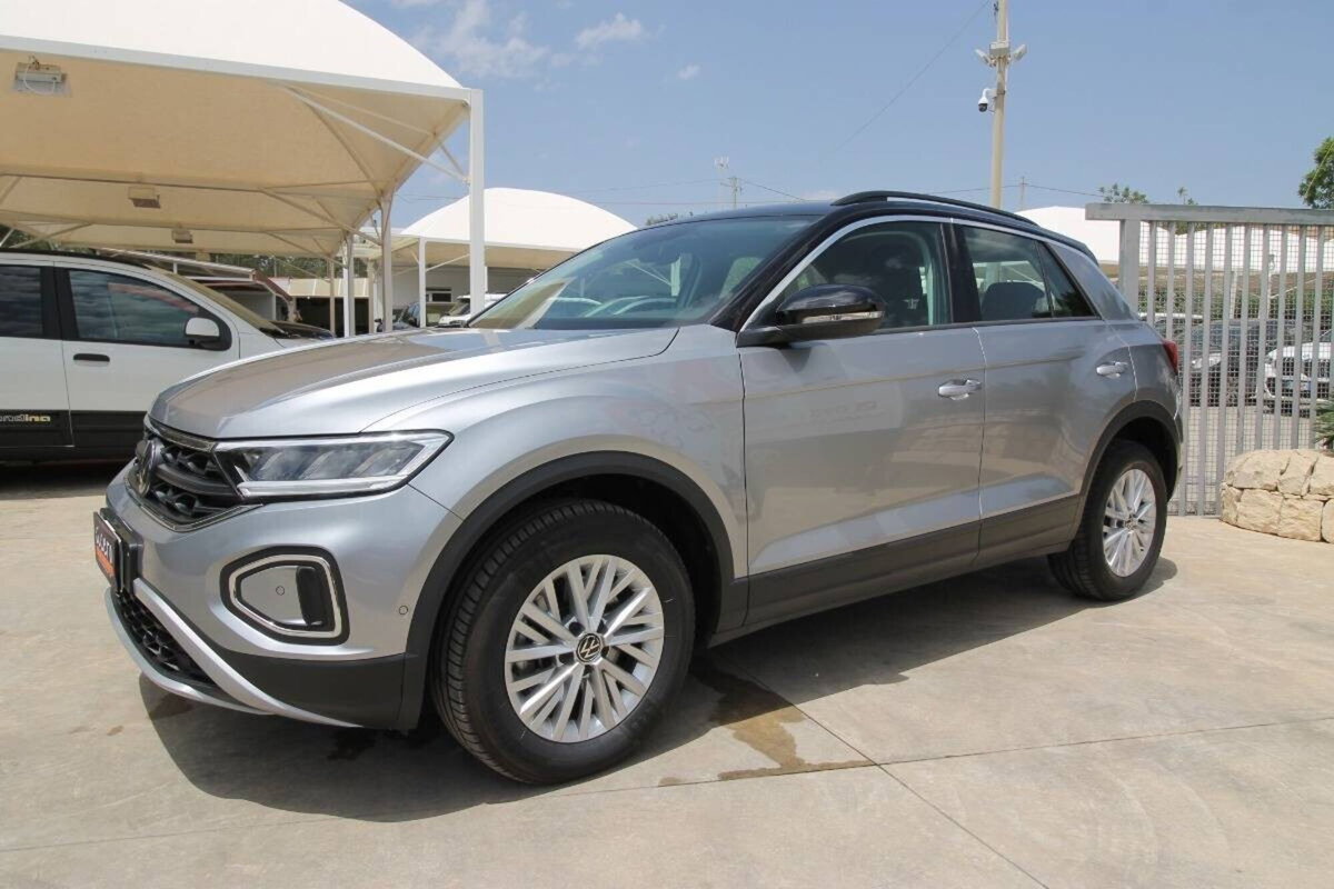 Volkswagen T-Roc 2.0 tdi Life 150cv dsg (3)
