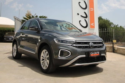 Volkswagen T-Roc 1.0 tsi Style 115cv usata