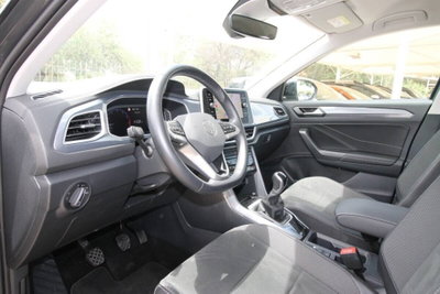 Volkswagen T-Roc 1.0 tsi Style 115cv (14)