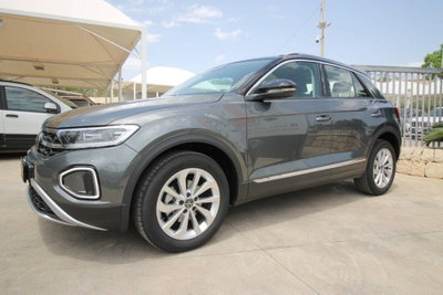 Volkswagen T-Roc 1.0 tsi Style 115cv (3)