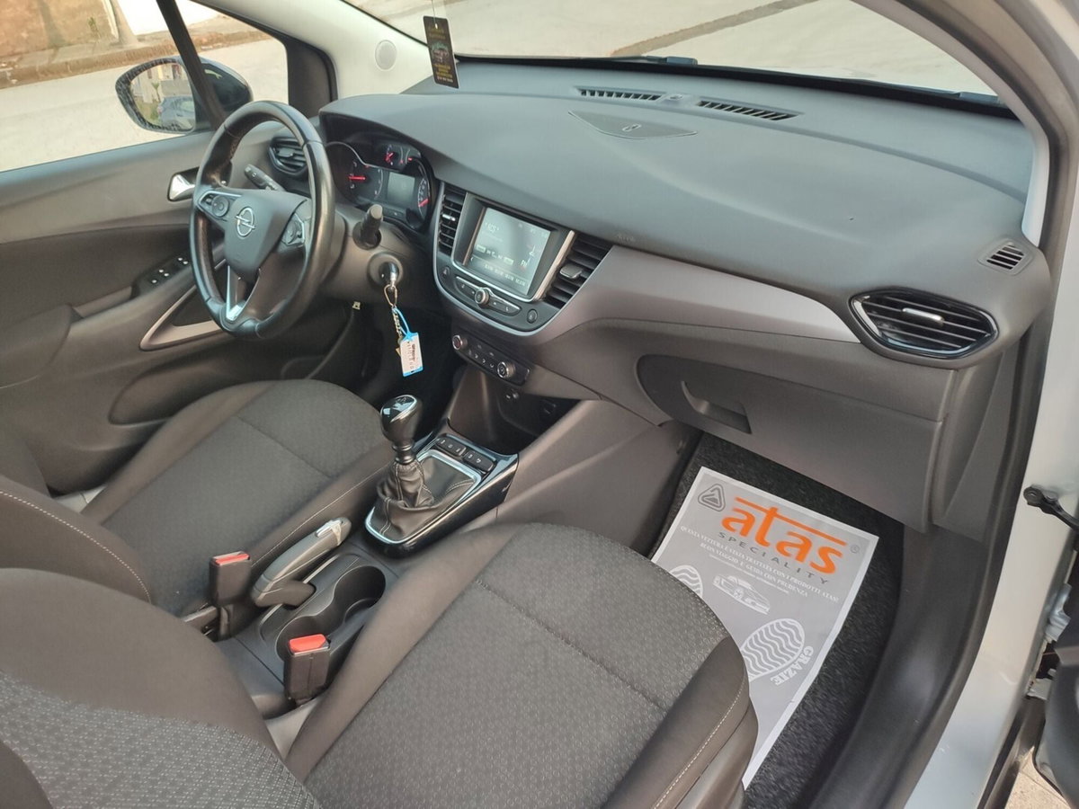 Opel Crossland 1.5 ecotec Ultimate 110cv (11)