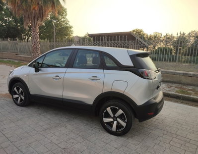 Opel Crossland 1.5 ecotec Ultimate 110cv (4)