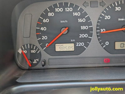 Volkswagen Golf Cabrio 1.6 cat Highline (10)